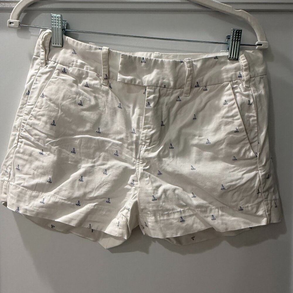 G1 Goods Sailboat White Cotton Shorts